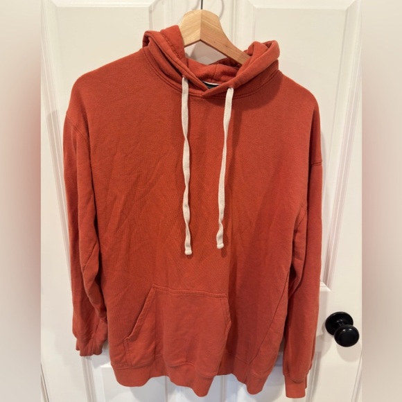 Forever 21 Tops - Forever 21 Hoodie